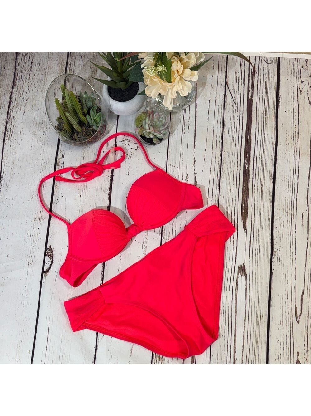 NWOT aerie Emma Coral Pink Women’s Bikini Set Bra 34A Bottoms Medium